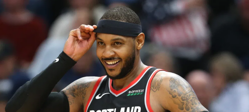 Carmelo Anthony headband